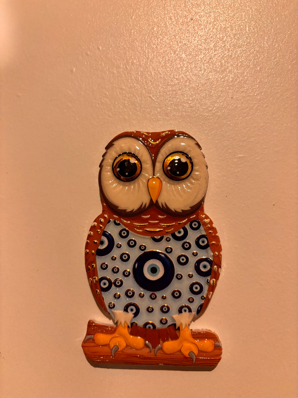 Magnetic blue eye owl wall art