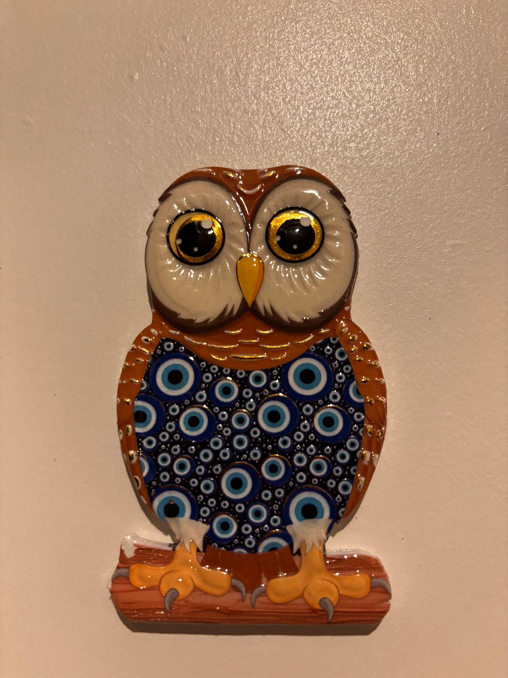Magnetic blue eye owl wall art